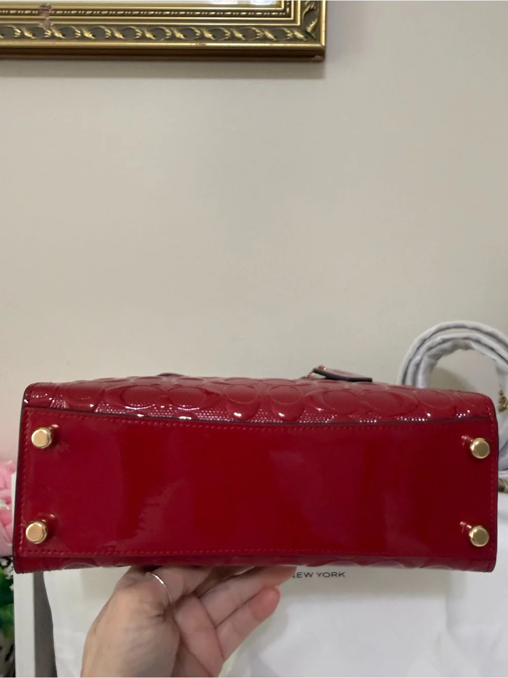 Coach beautiful glossy